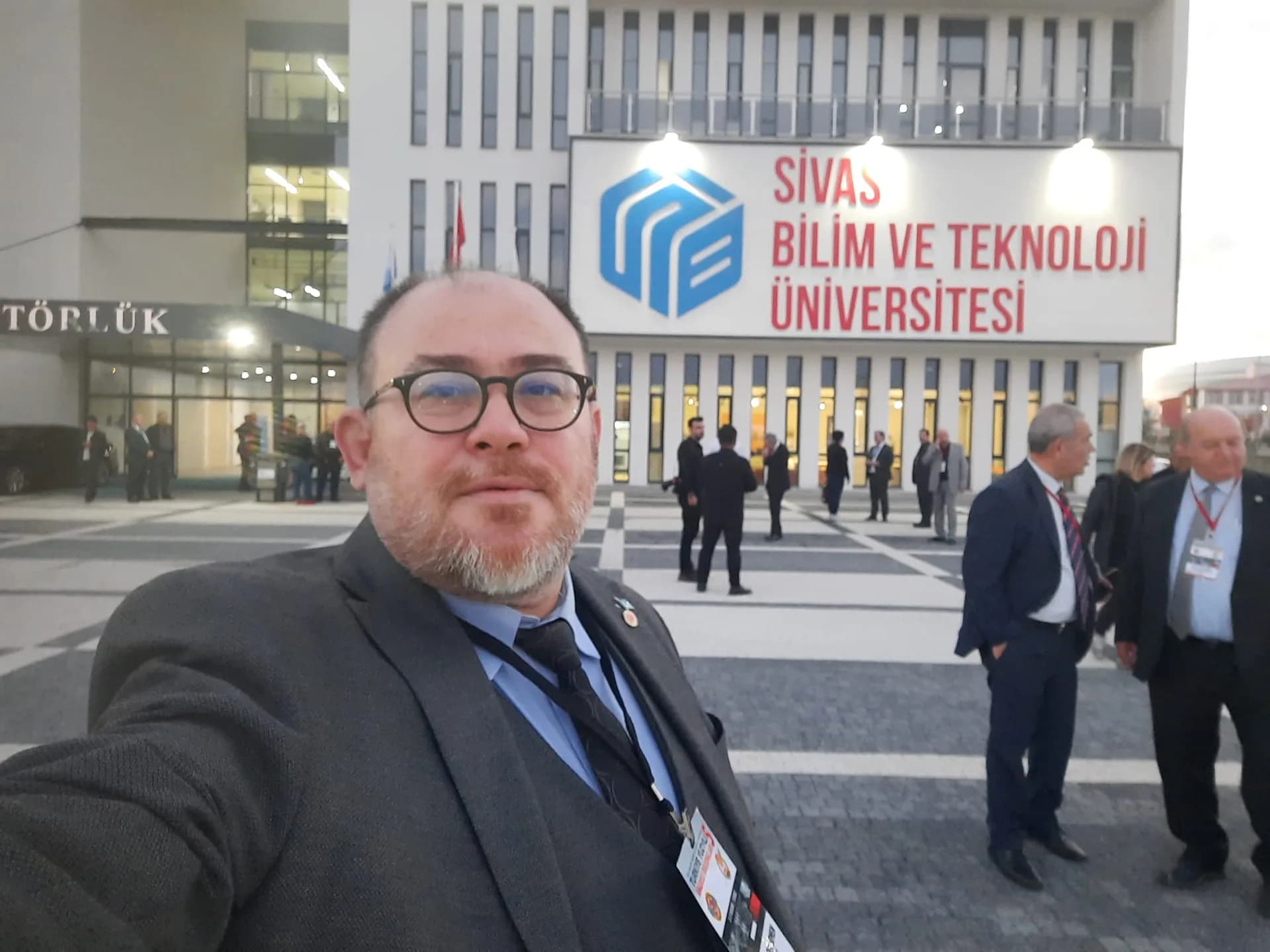 SİVAS’IN PARLAYAN YILDIZI BİLİM VE TEKNOLOJİ ÜNİVERSİTESİ